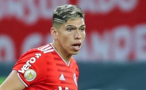 carlos palacios, ex inter, admite fracasso em passagem pelo beira rio: "não fui profissional"