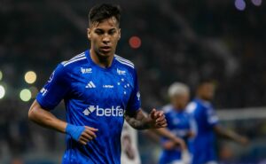 cruzeiro empata com lanús por 1 a 1 e decepciona no mineirão pela copa sul americana