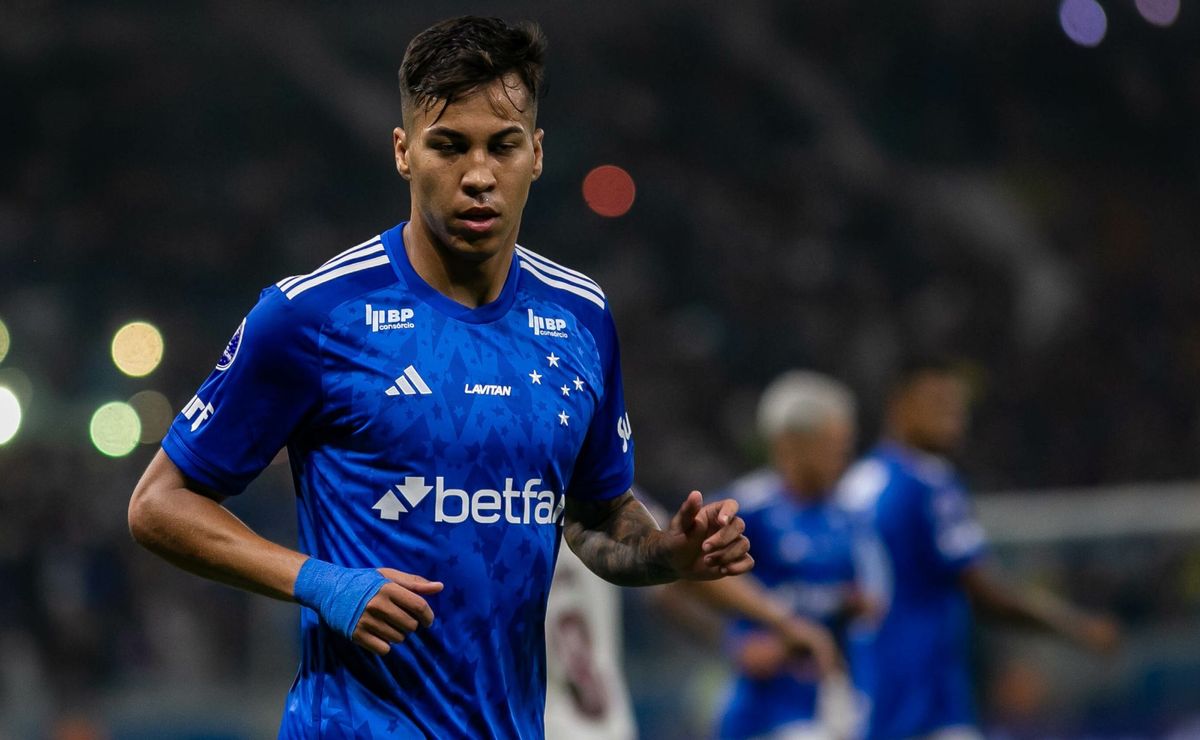 cruzeiro empata com lanús por 1 a 1 e decepciona no mineirão pela copa sul americana