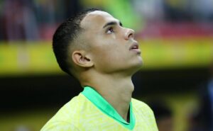 vanderson, ex grêmio, se destaca pela seleção brasileira e repercute: “nunca mais danilo”