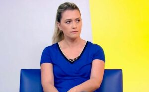 ana thaís matos compara artilheiro rival com calleri, do são paulo: "seria mais respeitado"