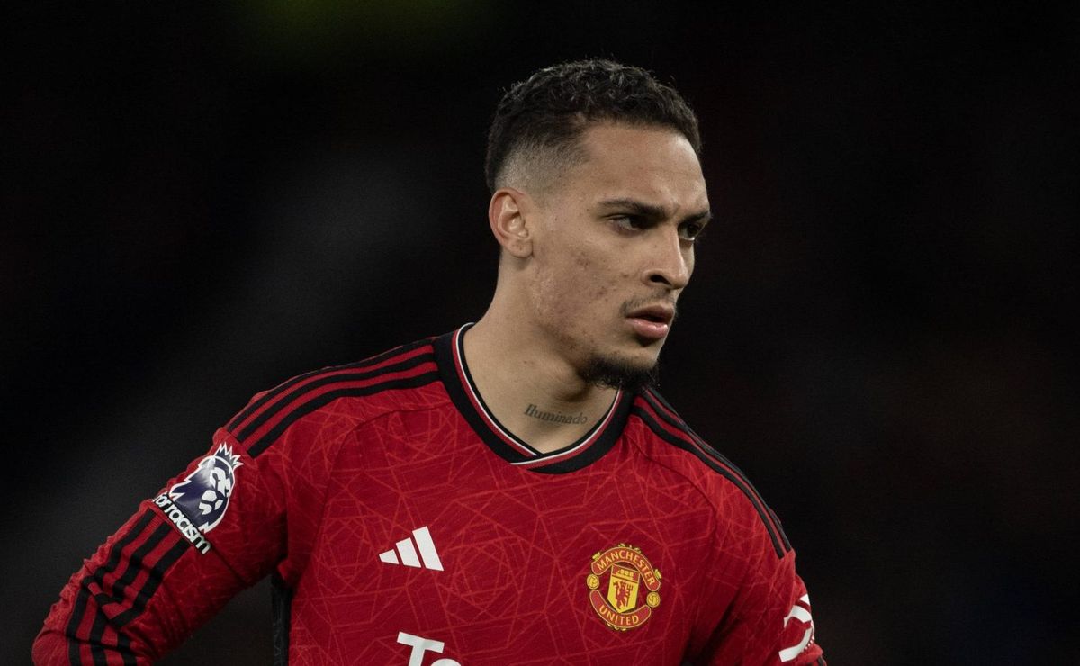 antony no flamengo ganha força após desejo do manchester united de liberar atacante