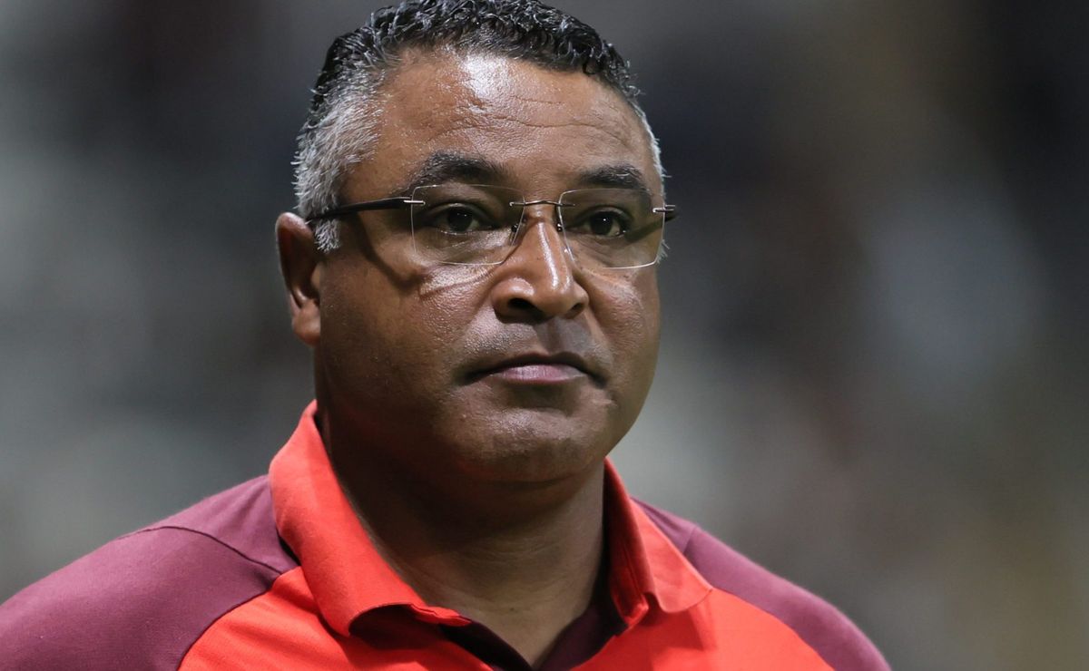 roger machado faz análise antes de internacional x flamengo, pelo brasileirão: “6 pontos”
