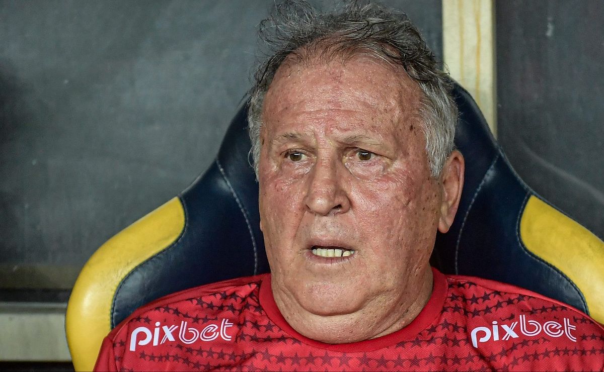 zico alerta filipe luís sobre problema no flamengo: "estava no meio deles no ano passado"