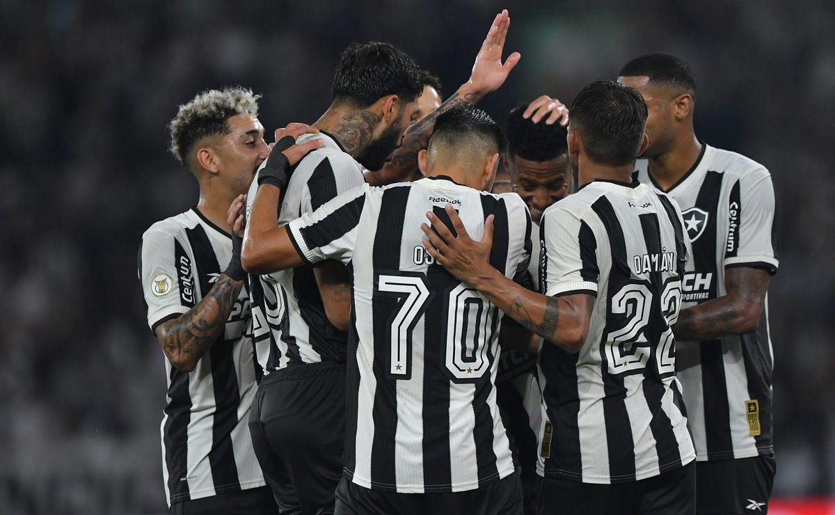 joel santana alerta textor sobre bastidores e diz que estão "plantando" contra o botafogo