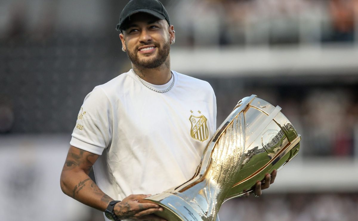 neymar sendo contratado pelo santos em 2025 tem silêncio quebrado por marcelo teixeira: “depende de…”