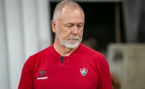 kevin serna deve desfalcar fluminense por um mês e retornar ao final do brasileirão