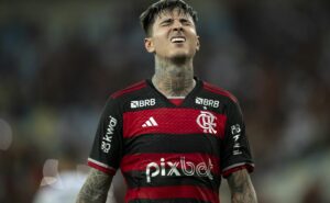 renovação de erick pulgar trava no flamengo e ficará para próximo presidente 