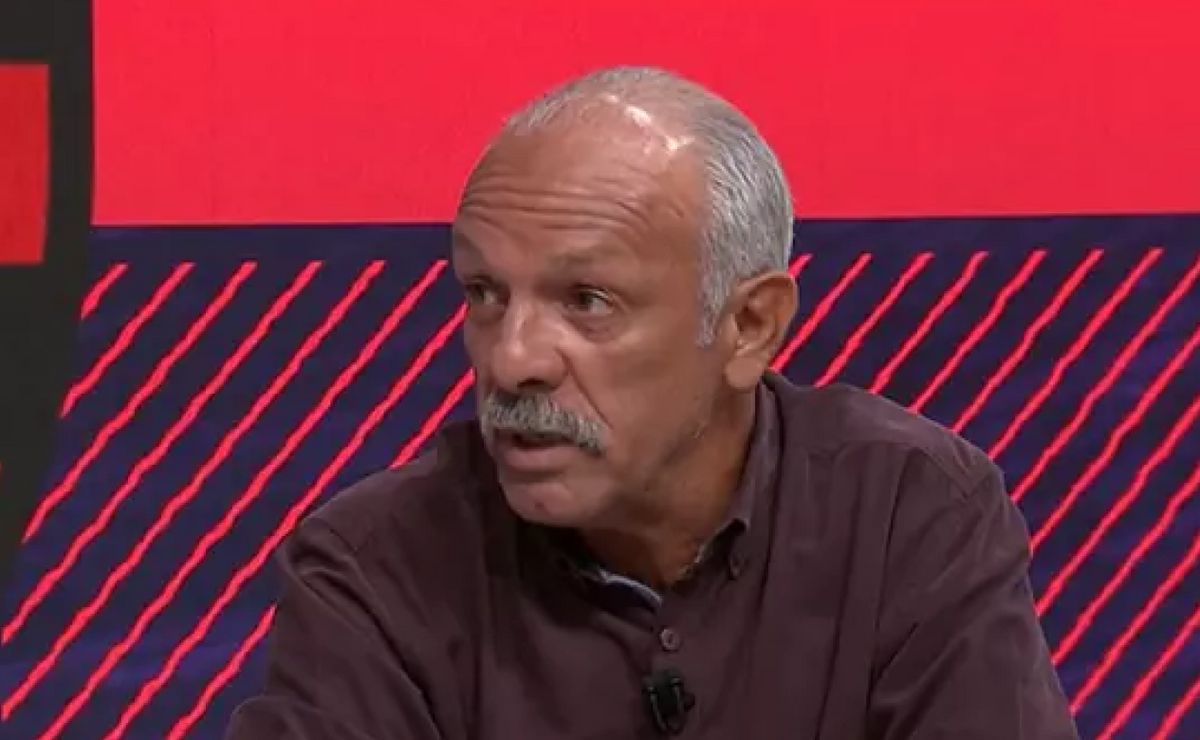 maestro júnior elogia filipe luís no flamengo, mas faz ressalva: “se deixar passar, já era” 