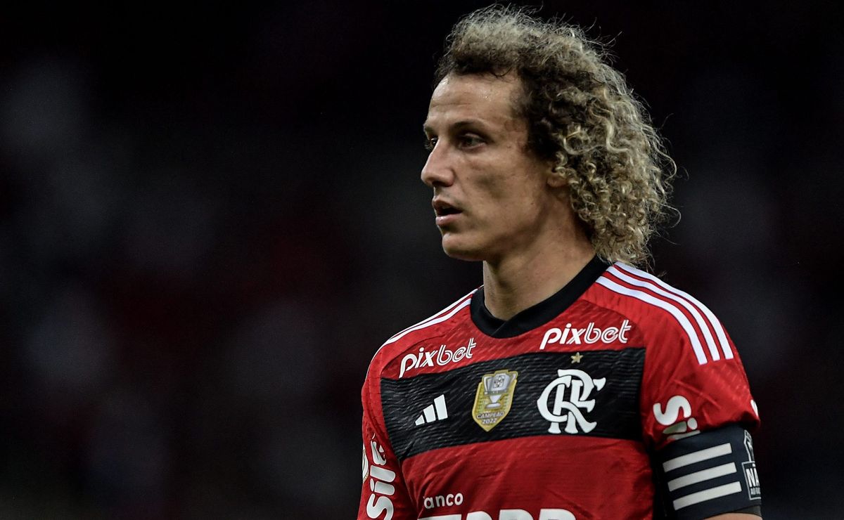 david luiz não é prioridade no corinthians, que sonha com outro zagueiro badalado 