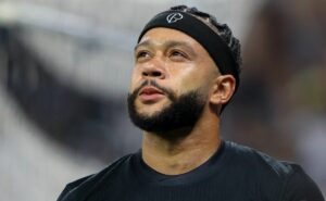 memphis depay desabafa no corinthians após 1° gol: "precisamos melhorar"