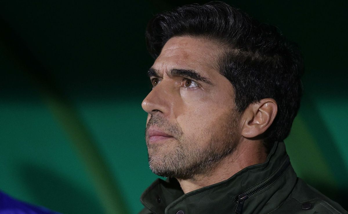 abel alerta para falta de pontaria do palmeiras na reta final do brasileirão