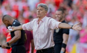 renato portaluppi e alberto guerra chegam a acordo e futuro do técnico no grêmio é definido