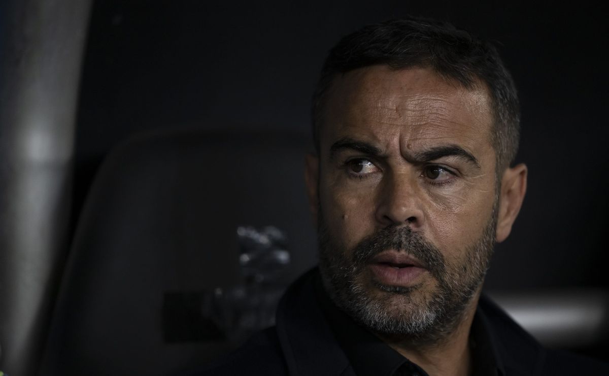 artur jorge garante foco do botafogo no brasileirão: 'faz parte da ambição'