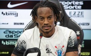 andré carrillo elogia internacional antes de jogo contra o corinthians, pelo brasileirão: “sabemos da qualidade”