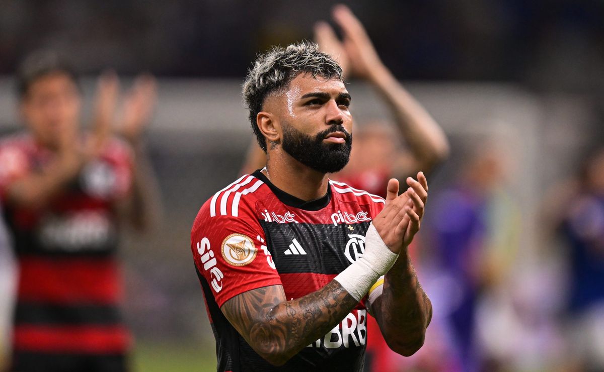 zico comenta sobre clima de gabigol com tite no flamengo: "o problema..."