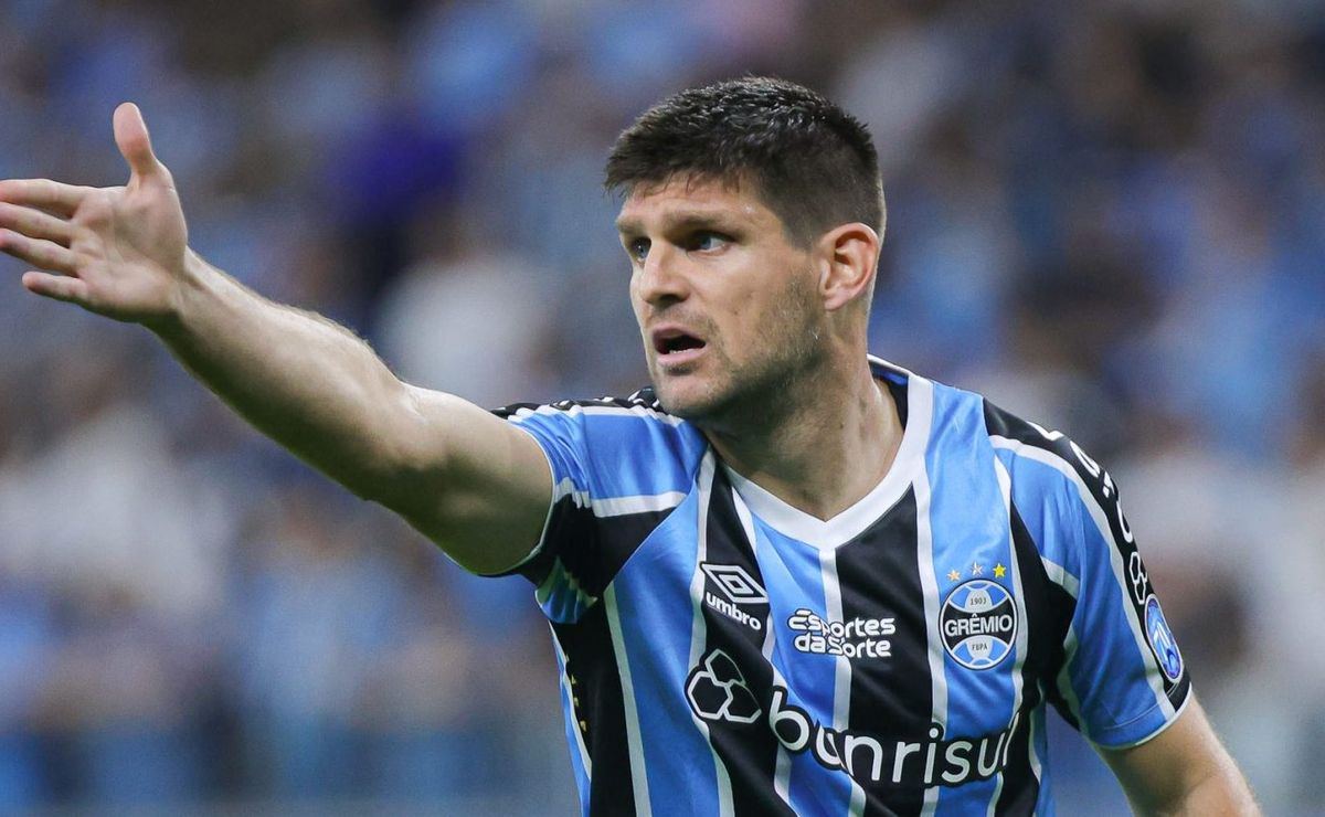 escalação do grêmio: além de kannemann, marchesín também fica fora do jogo contra o atlético go