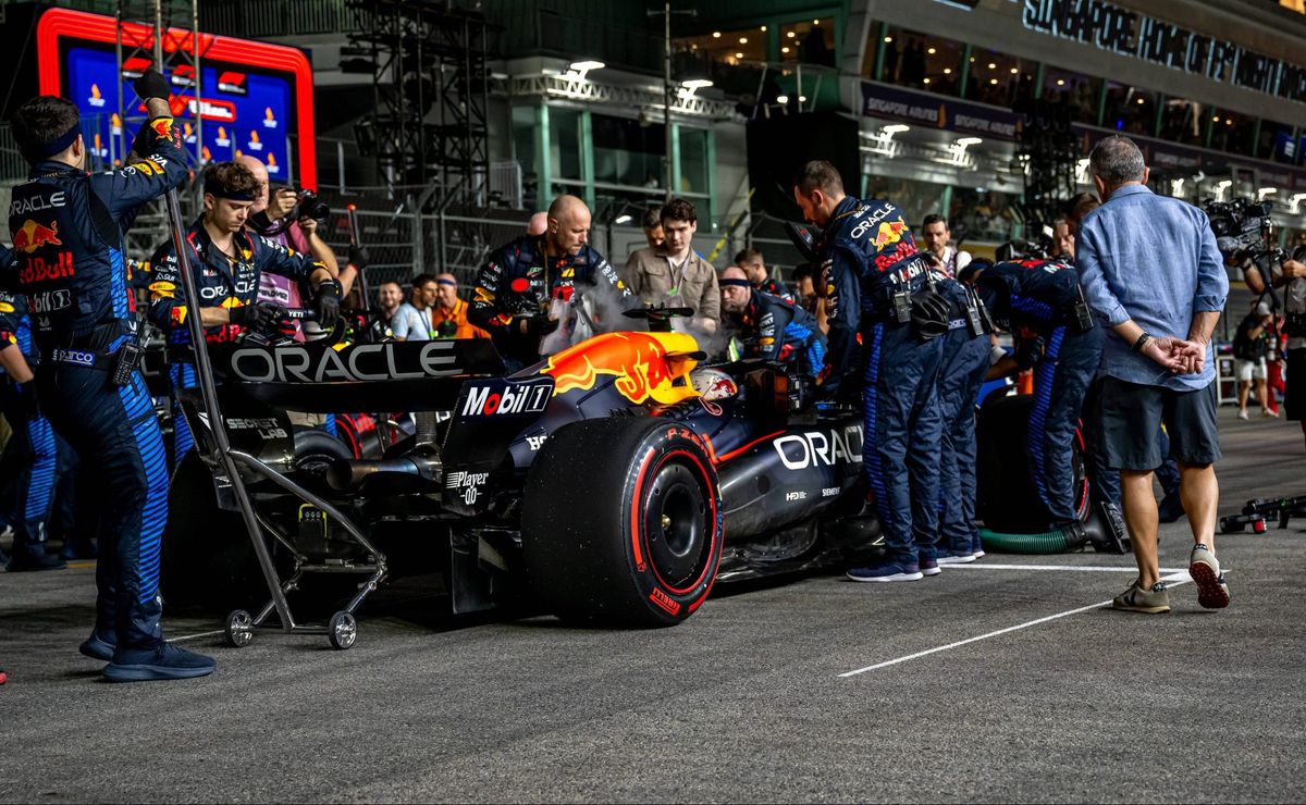 villeneuve critica red bull: “não fazem o suficiente para ajudar verstappen a conquistar o título.”