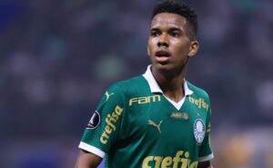 estêvão do palmeiras pode superar marca de neymar pelo santos no brasileirão