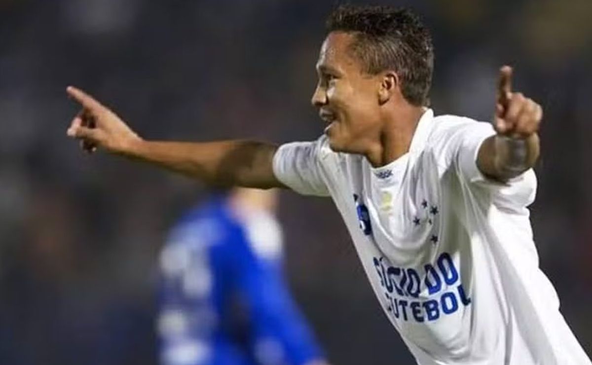 soares, ex cruzeiro, luta contra difícil diagnóstico que pode interromper sua carreira