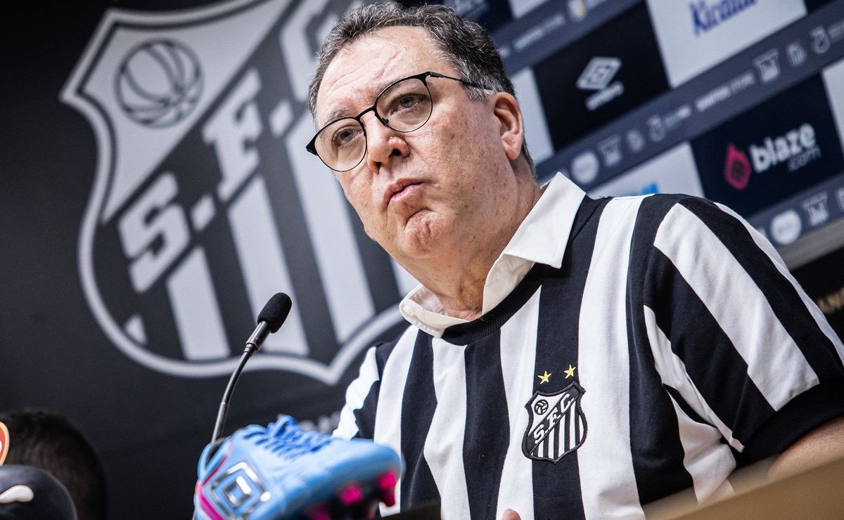 marcelo teixeira age para quitar dívidas pendentes no santos, mas não teme bloqueio da cbf