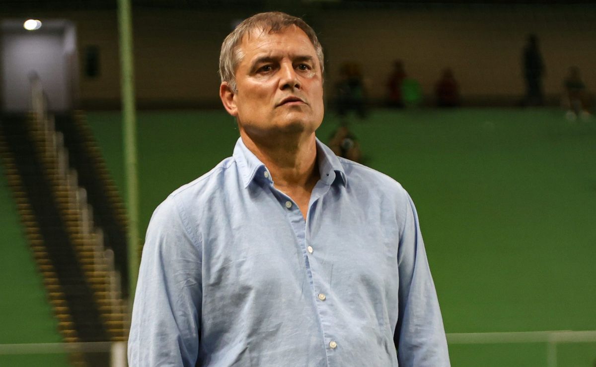 diego aguirre destaca má fase do peñarol e situação chega de imediato ao botafogo 