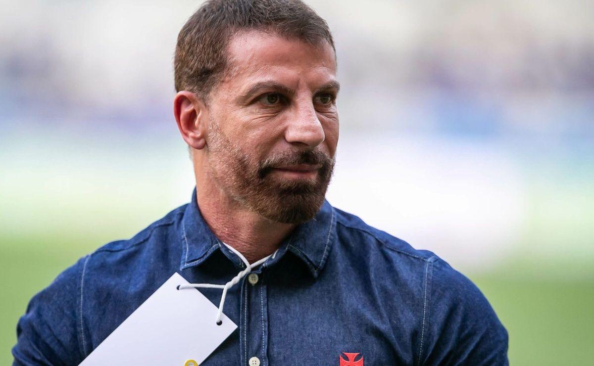 pedrinho autoriza e vasco avalia contratação de atacante neto pessoa, do novorizontino