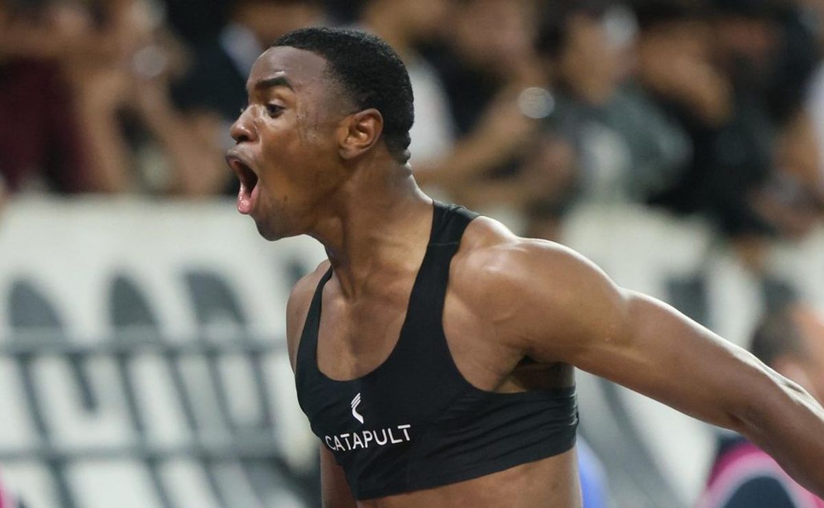 barcellos explica 'puxão de orelha' dado em ricardo mathias no inter: "foi importante"