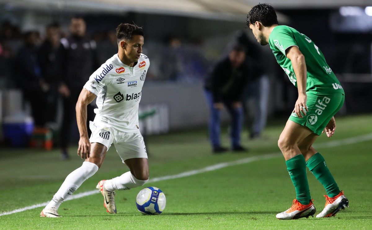 chapecoense vence o santos por 3 a 2 pelo brasileirão série b