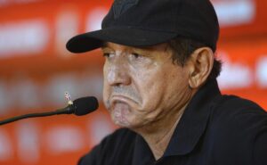 muricy ramalho faz elogios ao trabalho de rafael paiva no vasco: “treinador de futuro”