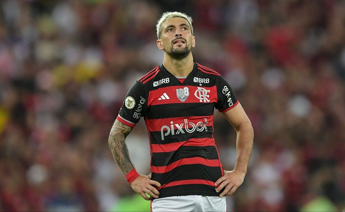 arrascaeta, do flamengo, é criticado em derrota do uruguai nas eliminatórias para a copa