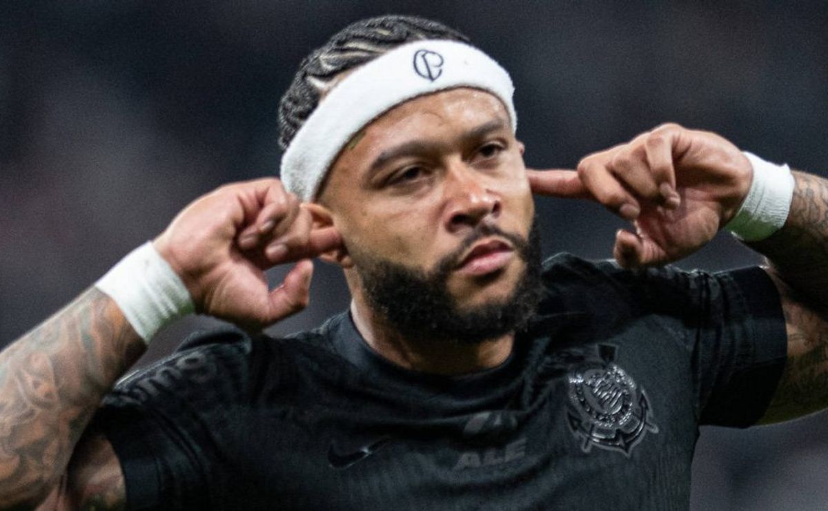 memphis depay titular e corinthians deve ter força máxima contra racing na copa sul americana 2024