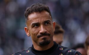 flamengo avança nas conversas para contratar danilo em janeiro e saída da juventus ganha força