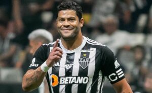 hulk deve balançar as redes do grêmio? confira as odds para gol no duelo