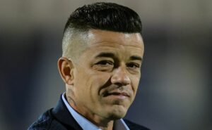 d'alessandro se irrita com renato gaúcho em entrevista e manda recado sincero para o treinador: "iria ficar calado?"