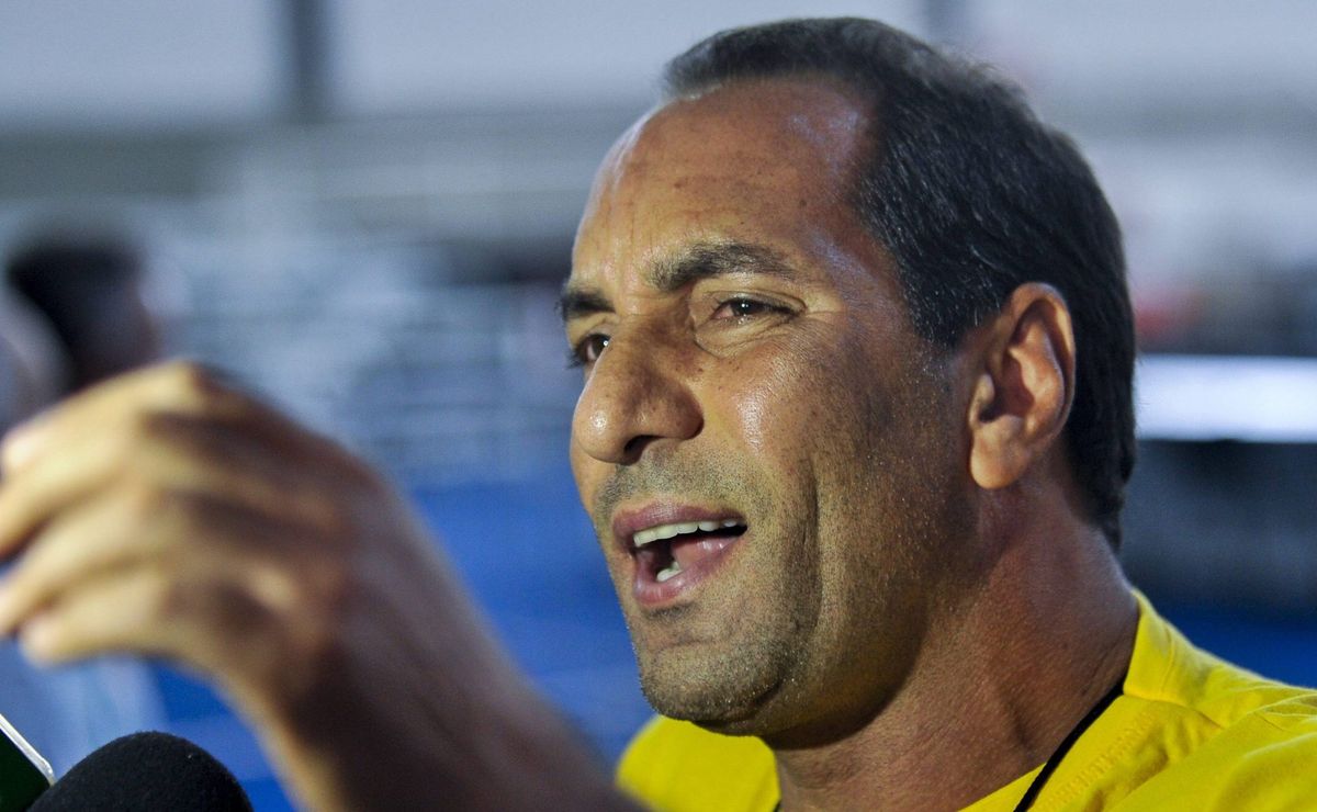 edmundo faz análise do vasco com rafael paiva: "jovem, inexperiente, mas..."