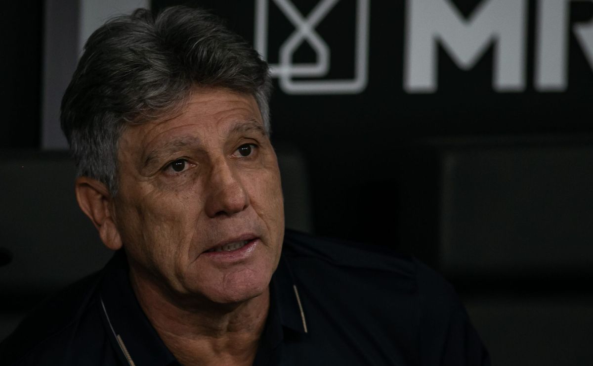 renato gaúcho e torcida do grêmio detonam arbitragem após derrota para o galo: "tá de brincadeira?"