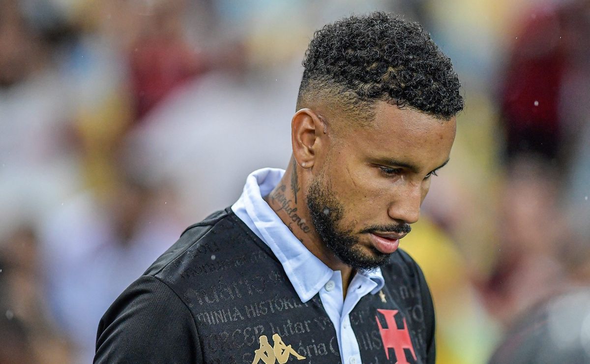 vasco tem o retorno de jair confirmado após ficar oito meses afastado por grave lesão 