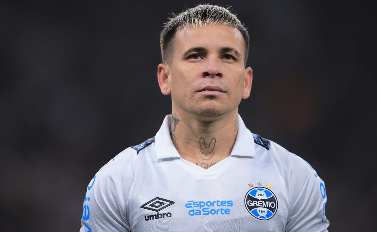 grêmio se complica com permanência de soteldo e volta ao santos ganha força 