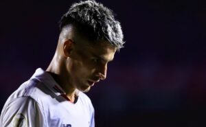 ferreirinha é cortado de cuiabá x são paulo e retorno tem nova data 