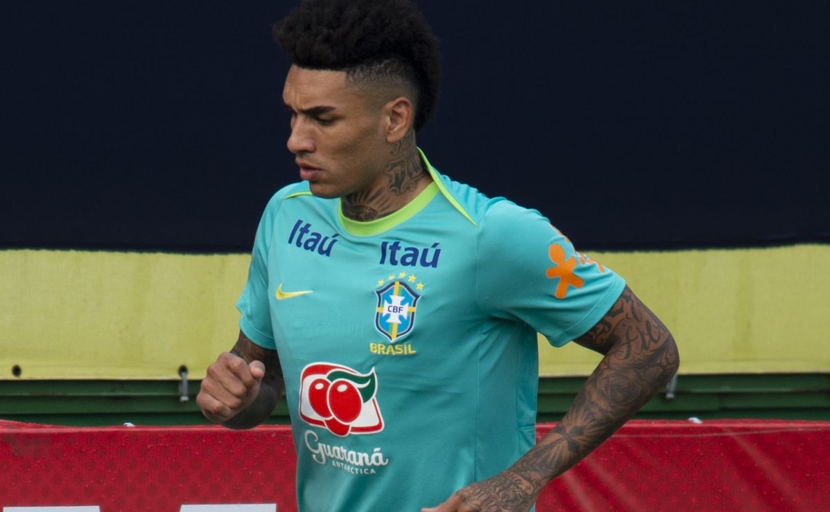 igor jesus vira titular na seleção brasileira e torcida do botafogo crava: "melhor camisa 9"