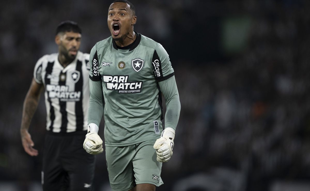 john revela sonho de vencer a libertadores pelo botafogo: "falta pouco"