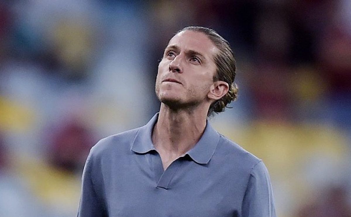 filipe luís analisa fla x flu e elogia fluminense de mano menezes: "sabe se defender"