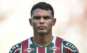 thiago silva não se recupera e desfalca fluminense em clássico fla flu