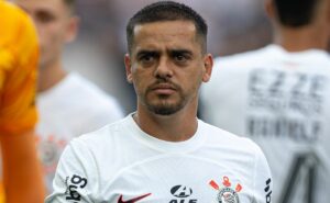 empresário de fagner piora situação de augusto melo no corinthians: "r$ 28 milhões"