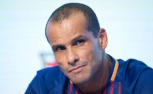 rivaldo aprova demissão de tite no flamengo e critica gestão de elenco: "ele errou"