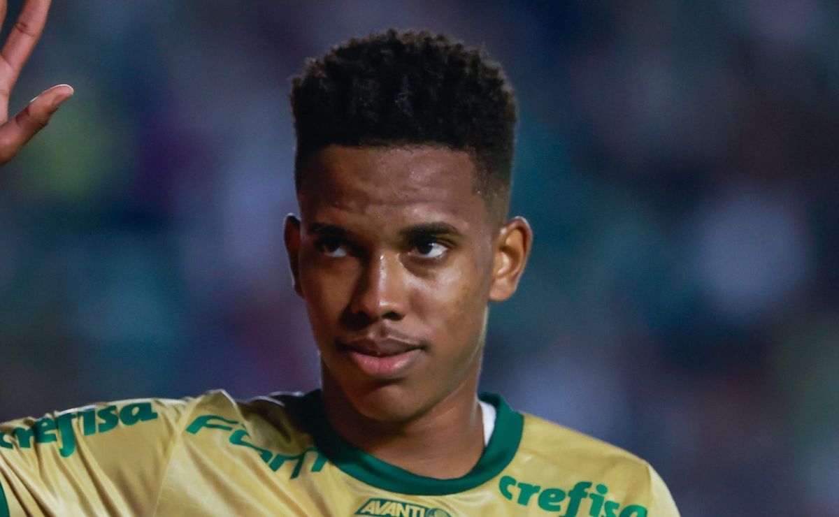 palmeiras prepara chapéu no santos e quer fechar a contratação de brian rodríguez para ser o substituto de estevão