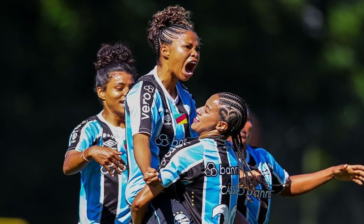 grêmio vence inter em gre nal marcado por polêmica e falha de bárbara, ex seleção