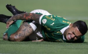 dudu no cruzeiro tem negativa completa da torcida, que não aceita a volta do atacante: "dudu não"
