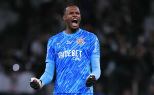 carlos miguel aciona o corinthians na justiça e cobra mais de r$ 4 milhões